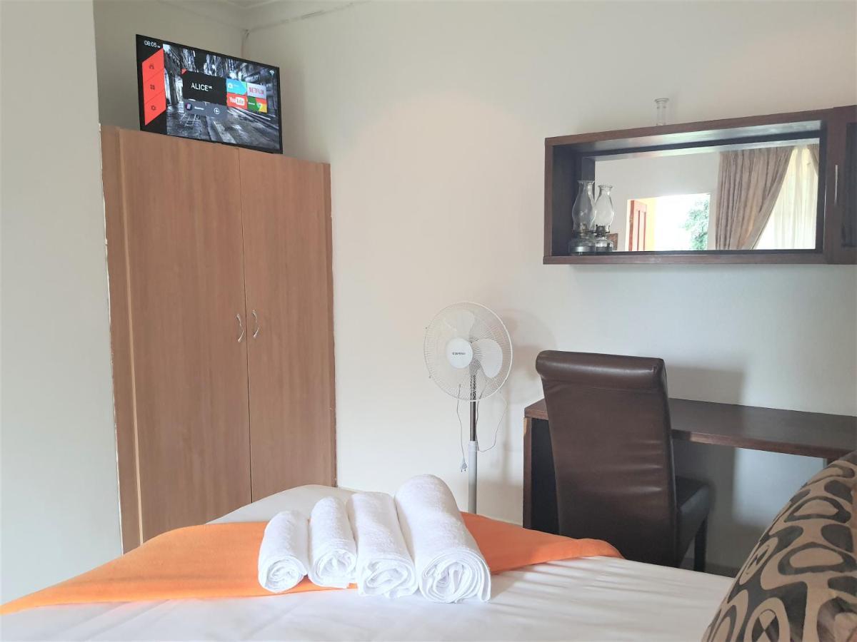 פרטוריה The Lionfish Guesthouse מראה חיצוני תמונה